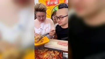 娱乐吃瓜酱内耗